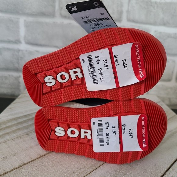 Sorel Whitney Strap Children's Boots Sz 4 Red and Black Micro Fleece Lined NWT - Picture 6 of 8